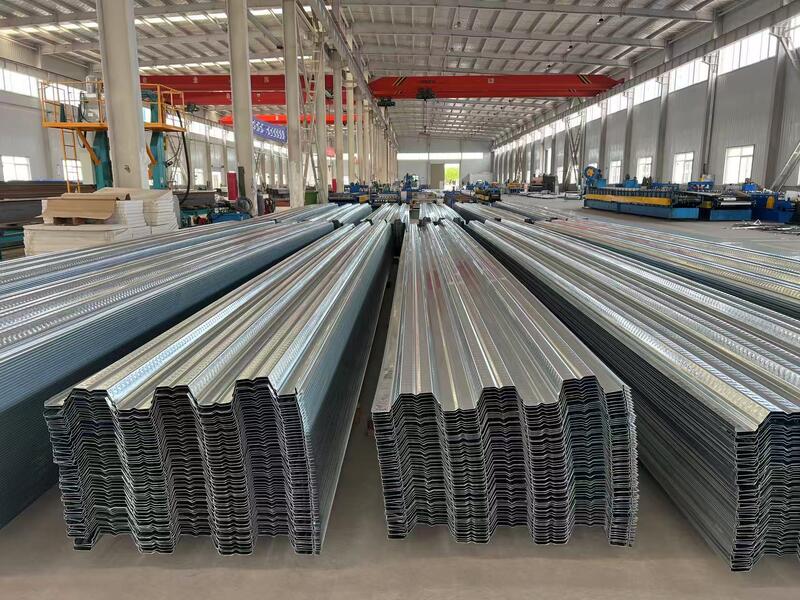 Qingdao Zhongbo Steel Structure Co., Ltd linea di produzione del fabbricante