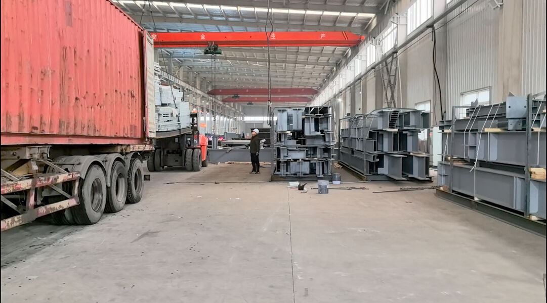 Qingdao Zhongbo Steel Structure Co., Ltd linea di produzione del fabbricante